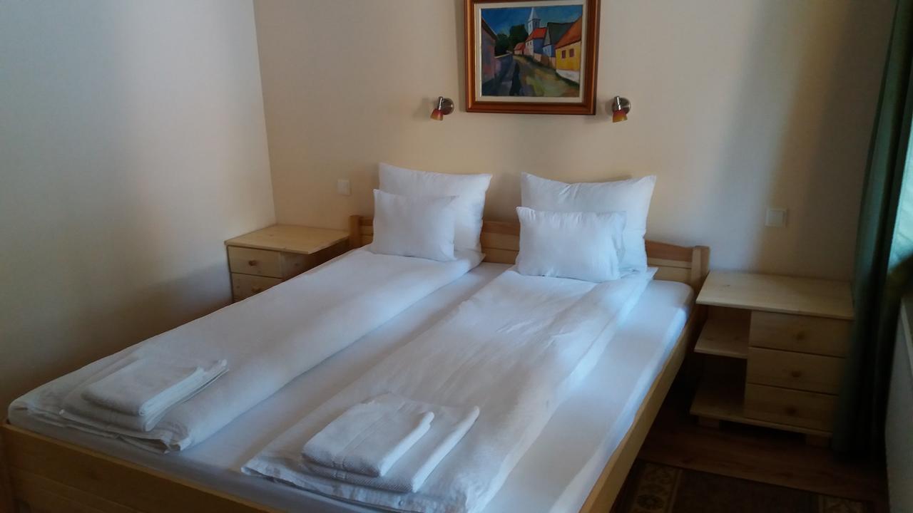 Mofetta Panzio Bed & Breakfast Sintimbru-Bai Bagian luar foto